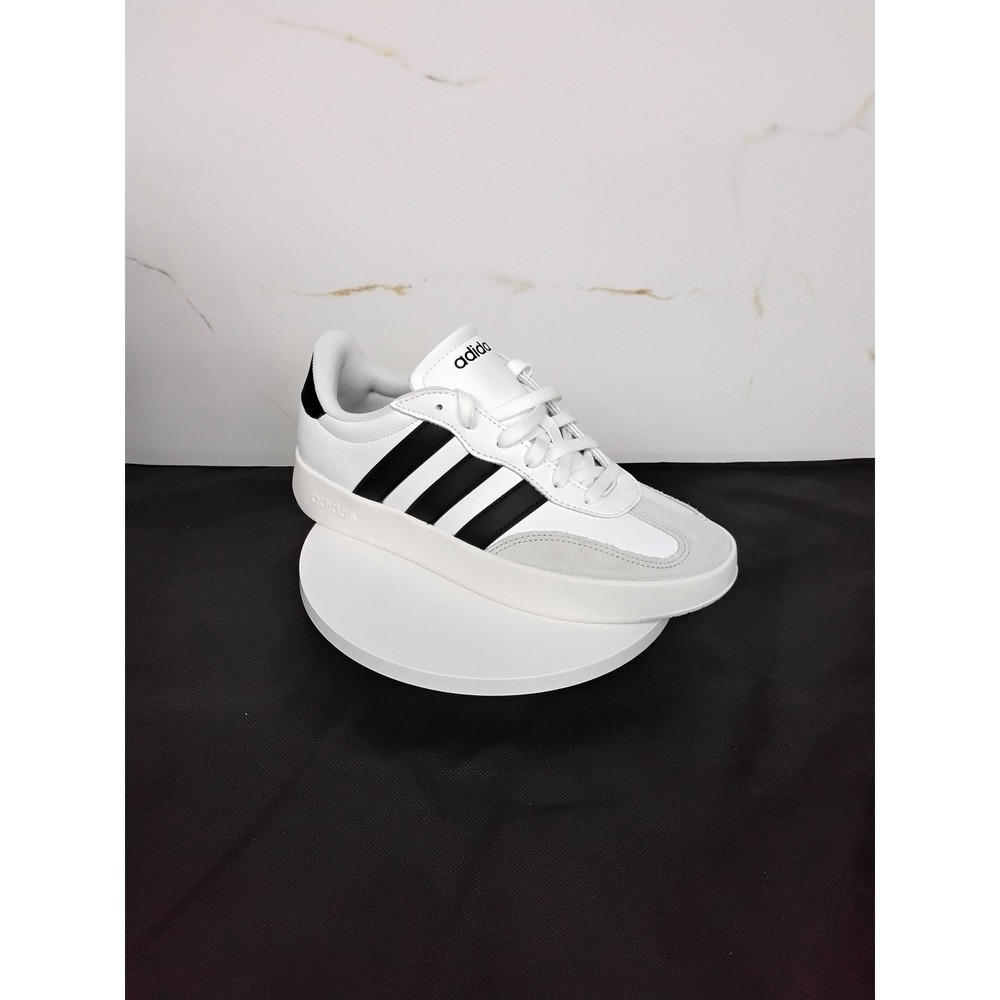 Adidas Barreda Sneakers | Size 8 | SL26